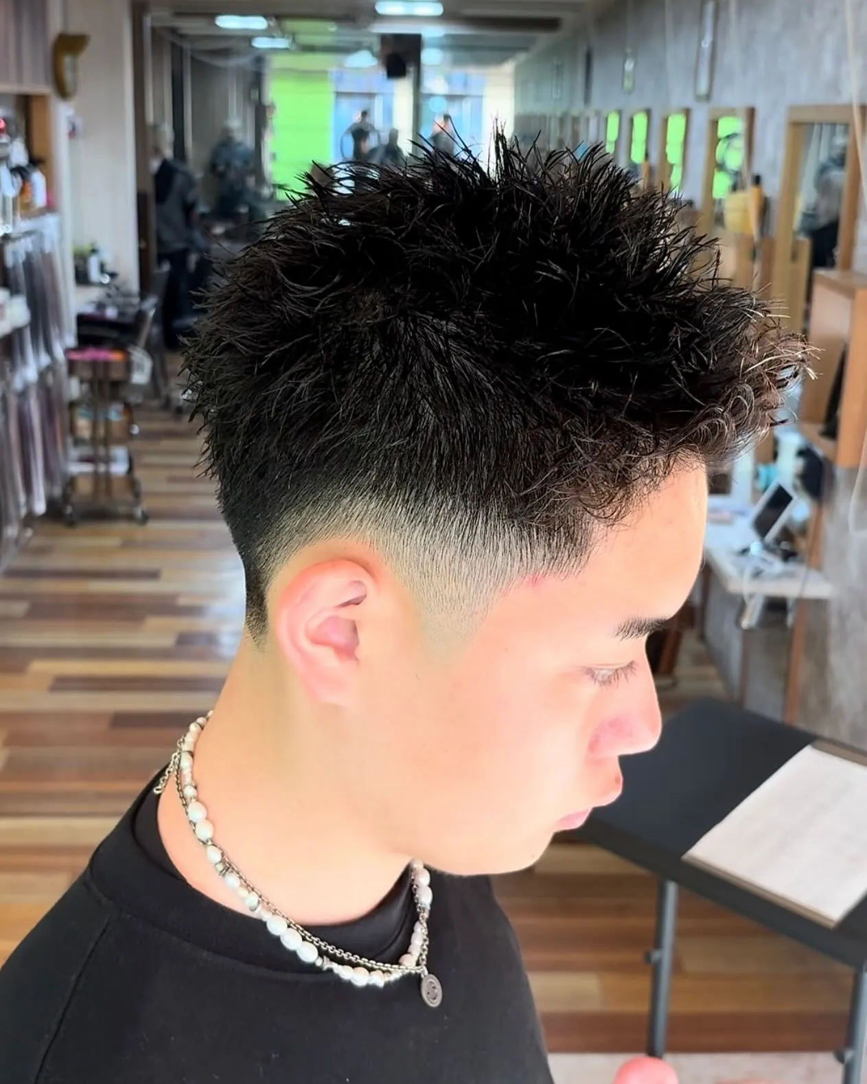 テーパーフェード　スパイキーパーマ