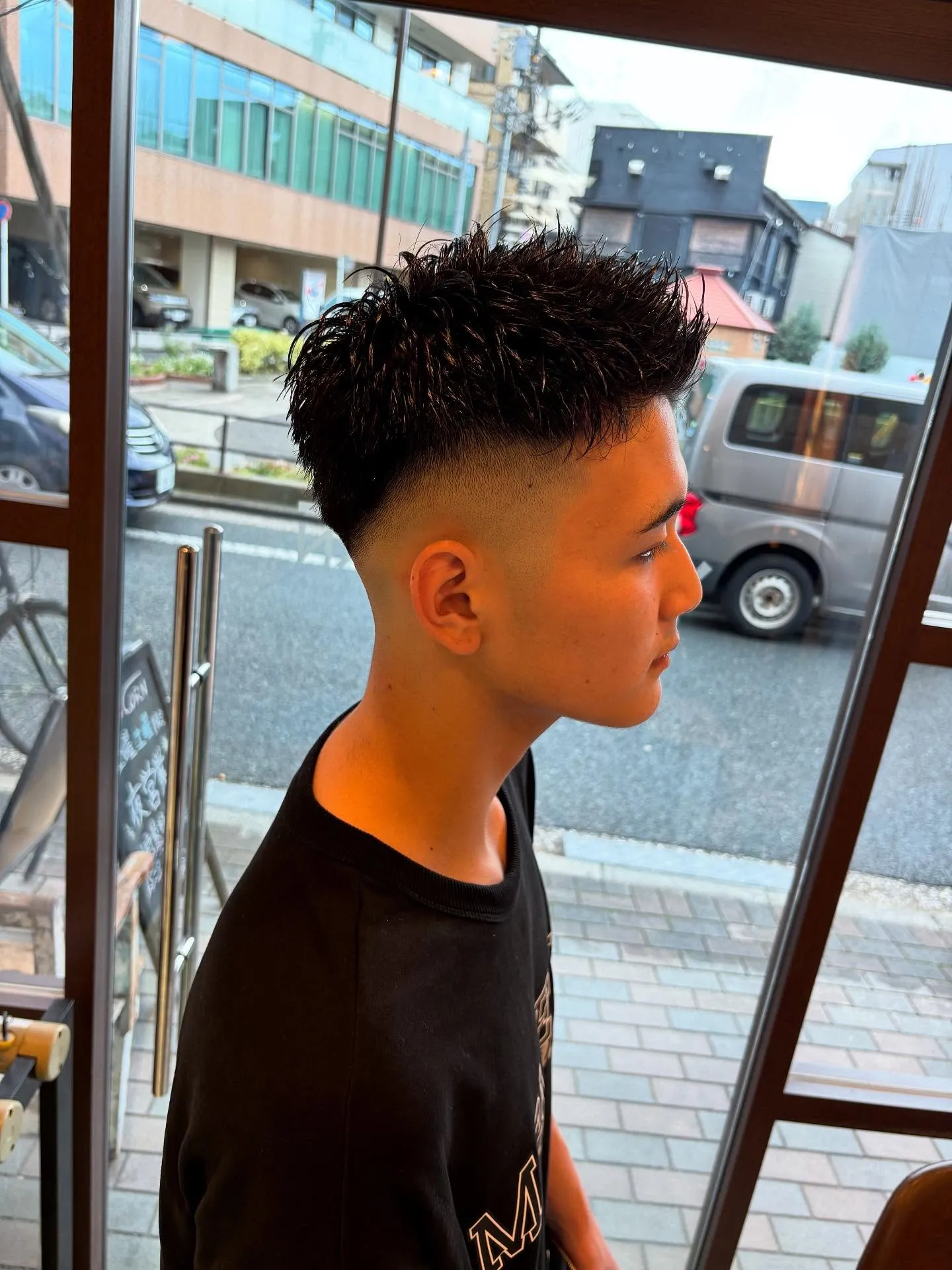 スキンフェード　アップバング